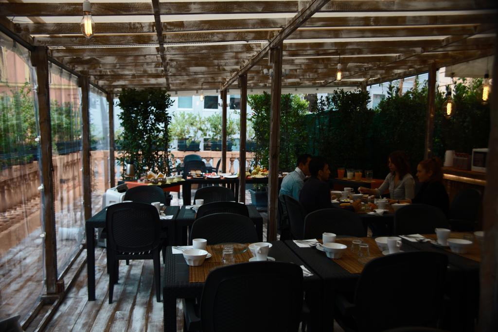 The Roma House Hotel Kültér fotó