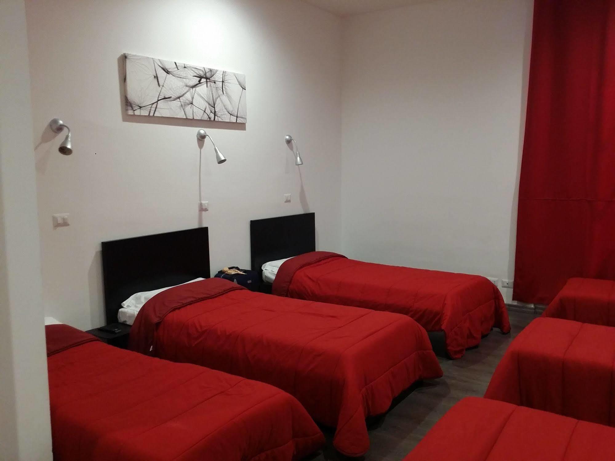 The Roma House Hotel Kültér fotó