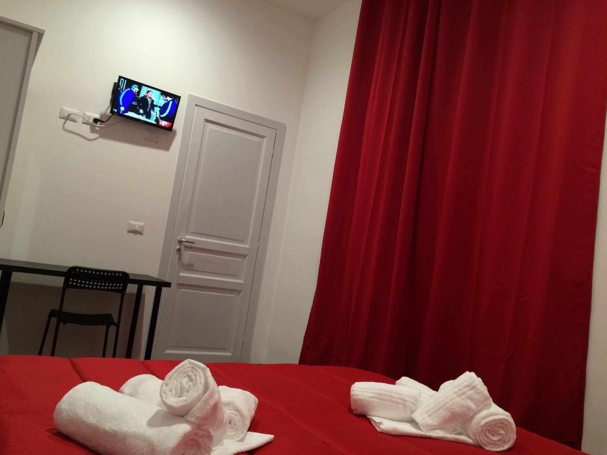 The Roma House Hotel Kültér fotó